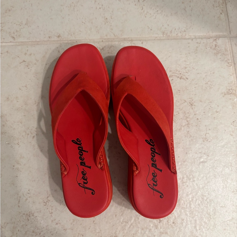 Free People Bold Red Platform Flip Flops - Picture 2 of 3